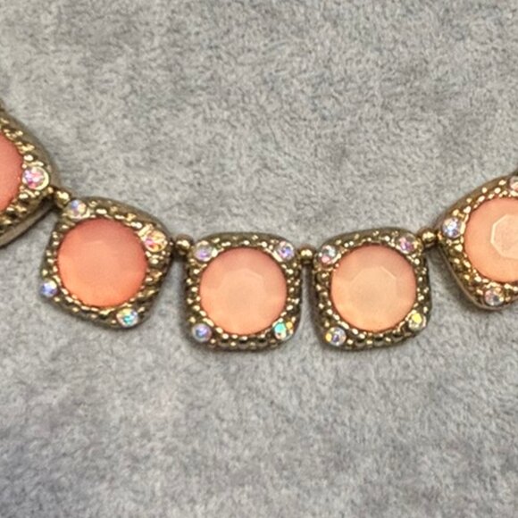 Peach bead And AB Crystal Stud On Gold Tone Necklace - Picture 2 of 2